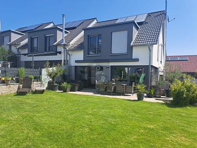 CHARMANTES EIGENHEIM WARTET AUF SIE - Reihenendhaus Breitingen | Angebot:25213978