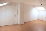 Dachgeschoßwohnung Neu-Ulm Ludwigsfeld - 1 Zimmer, 31 m&sup2;, 280&euro; | Angebot:25185415