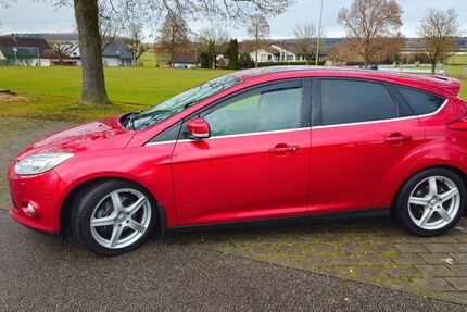 Ford Focus 156.000 km 5.990 &euro; Niederstotzingen 89168