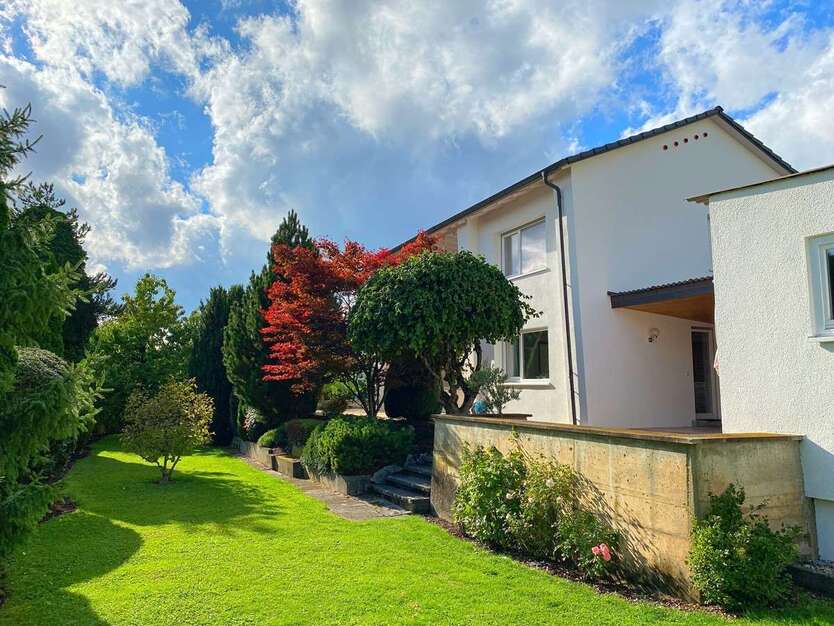 Haus zum Mieten in Ehingen 1.400 € 172 m² 6 zimmer