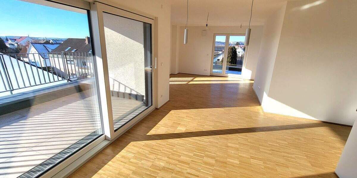 +++NU-Burlafingen, 3-Zi.-Penthouse, 137,09 m² Wfl., Aufzug in die Wohnung, Küche, 2 TG-Stpl.+++ 3 zimmer