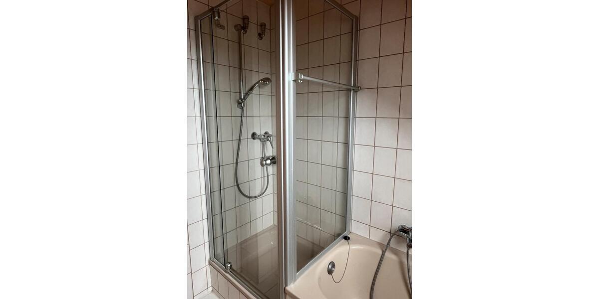 Dachgeschoßwohnung Neu-Ulm Burlafingen - 3 Zimmer, 71 m&sup2;, 1.100&euro; | Angebot:26152888