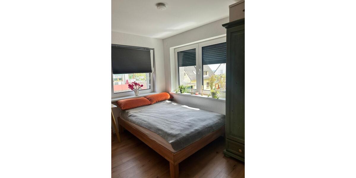 Etagenwohnung Blaustein - 5 Zimmer, 145 m&sup2;, 600&euro; | Angebot:26366212