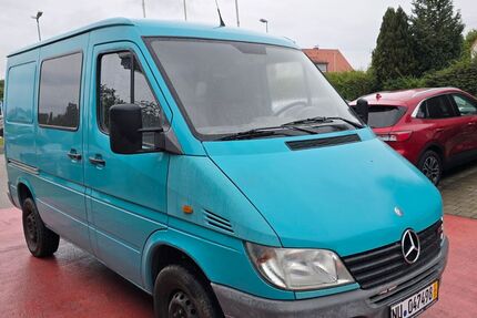 Mercedes-Benz Sprinter 168.000 km 3.499 € Weißenhorn 89264