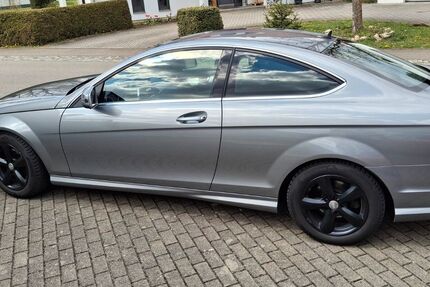 Mercedes-Benz C 180 123.500 km 12.400 &euro; Laichingen 89150