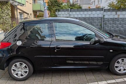 Peugeot 206 148.707 km 3.000 € Neu-Ulm 89231