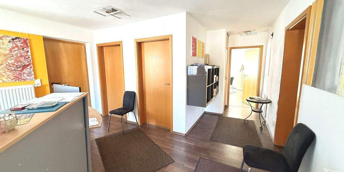 *** Helle Büro-Praxisräume in Altenstadt *** 5 zimmer
