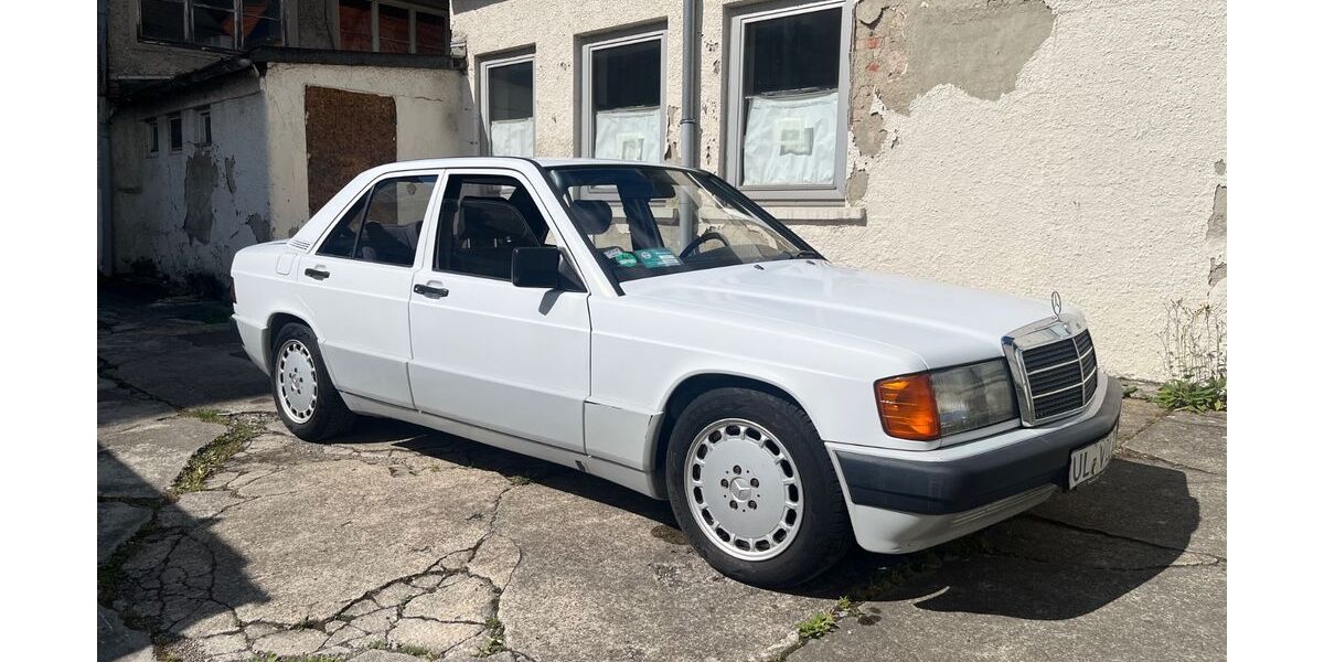 Mercedes-Benz 190 154.000 km 5.200 &euro; Neu-Ulm 89231