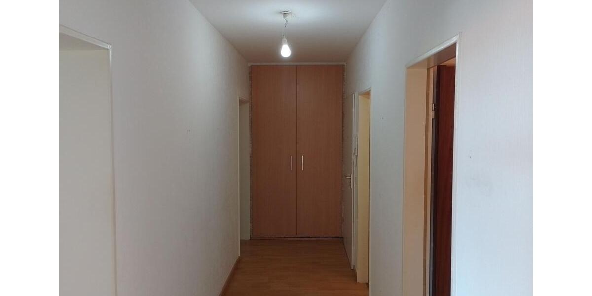 Etagenwohnung Neu-Ulm Burlafingen - 3 Zimmer, 77 m&sup2;, 225.000&euro; | Angebot:27133438