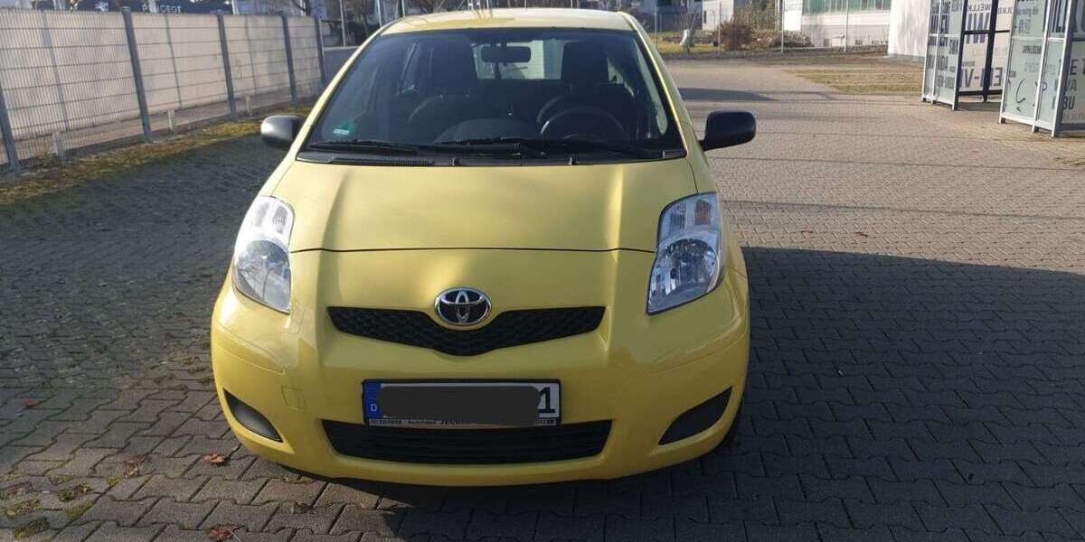 Toyota Yaris 130.000 km 1.950 &euro; Günzburg 89312