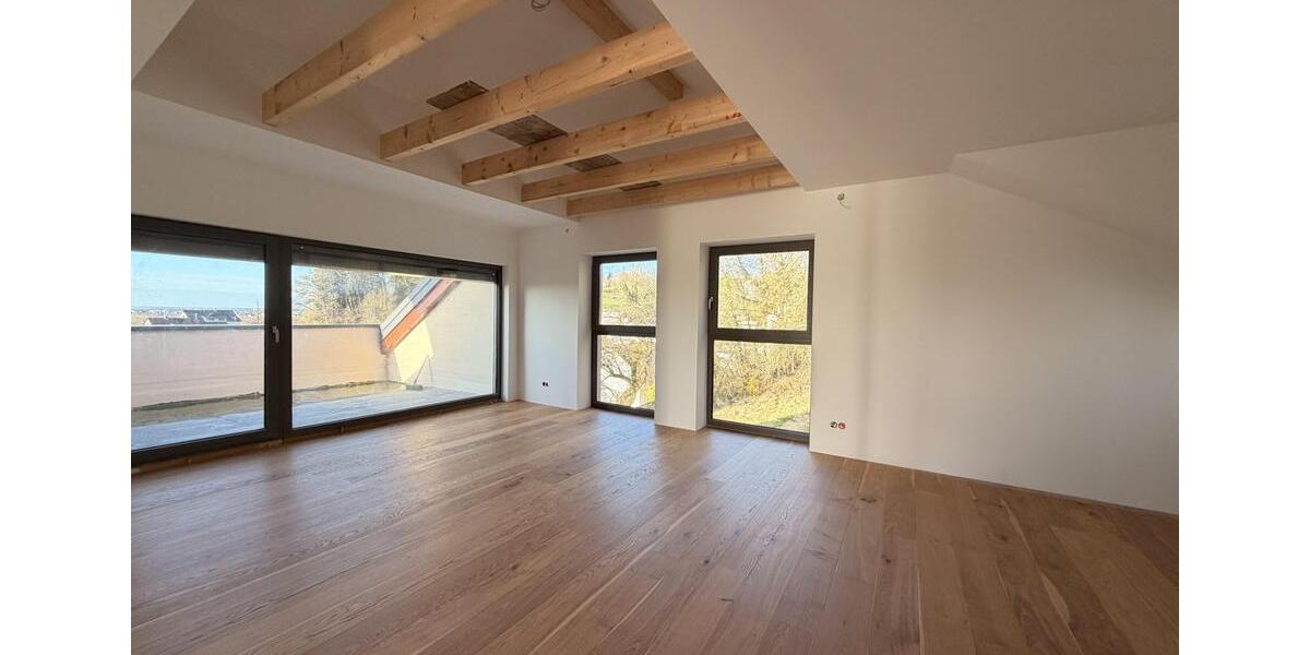Dachgeschoßwohnung Elchingen Oberelchingen - 4 Zimmer, 133 m&sup2;, 2.000&euro; | Angebot:26359362