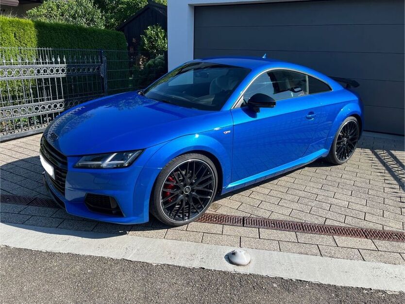 TT