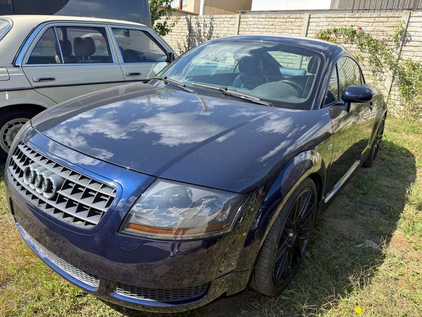Audi TT 209.600 km 4.490 € Neu-Ulm 89231