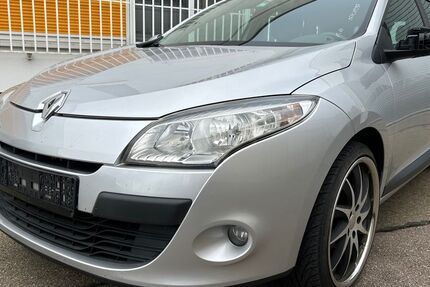 Renault Megane 244.780 km 2.590 € Dornstadt / Ulm direkt an der A8-Ausfahrt Ulm-West 89160