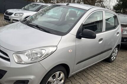 Hyundai i10 62.477 km 4.900 &euro; Achstetten 88480