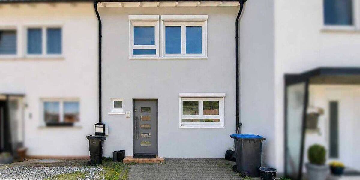 Reihenmittelhaus Geislingen an der Steige Geislingen - 4 Zimmer, 95 m&sup2;, 299.000&euro; | Angebot:26542850