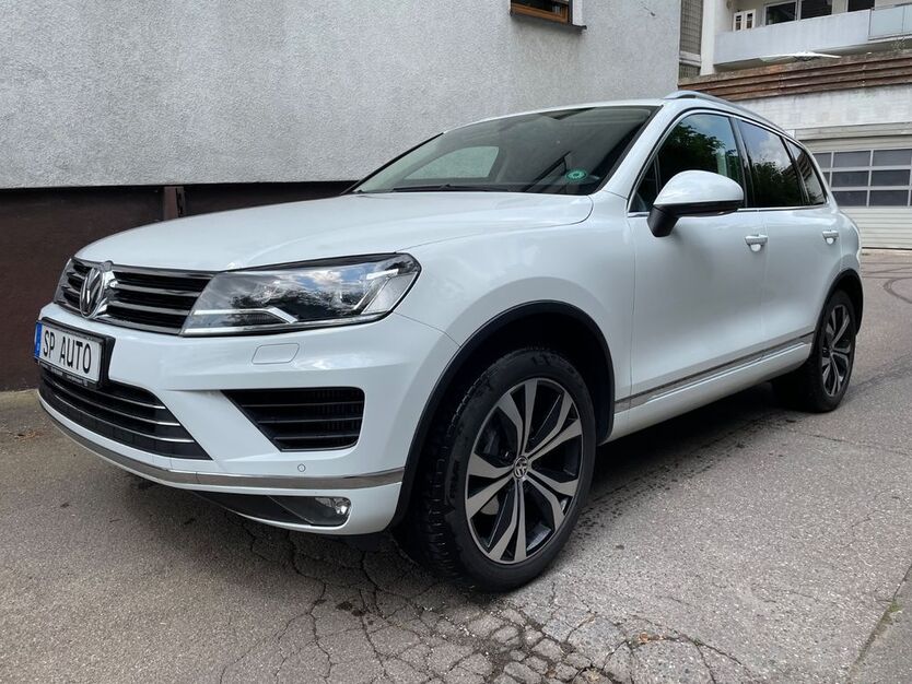 VW Touareg 132.000 km 24.990 € Neu-Ulm (Pfuhl) 89233