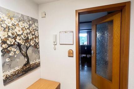 2,5 Zimmer-DG-Wohnung in zentraler Lage in Illertissen 2 zimmer