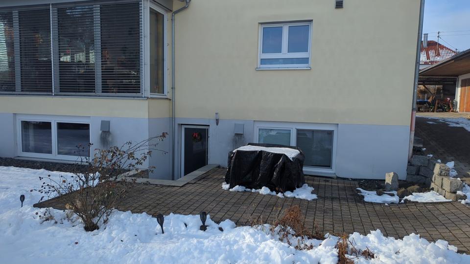 Etagenwohnung Pfaffenhofen an der Roth - 2 Zimmer, 80 m&sup2;, 700&euro; | Angebot:24825995