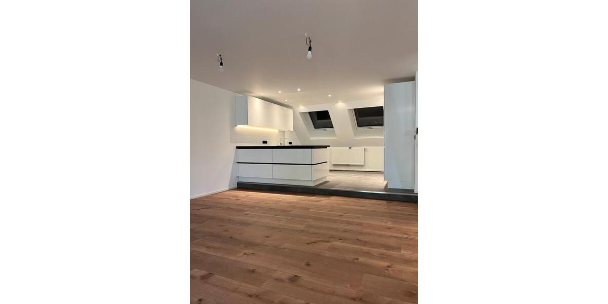 Etagenwohnung Blaustein - 2 Zimmer, 120 m&sup2;, 1.370&euro; | Angebot:25216171