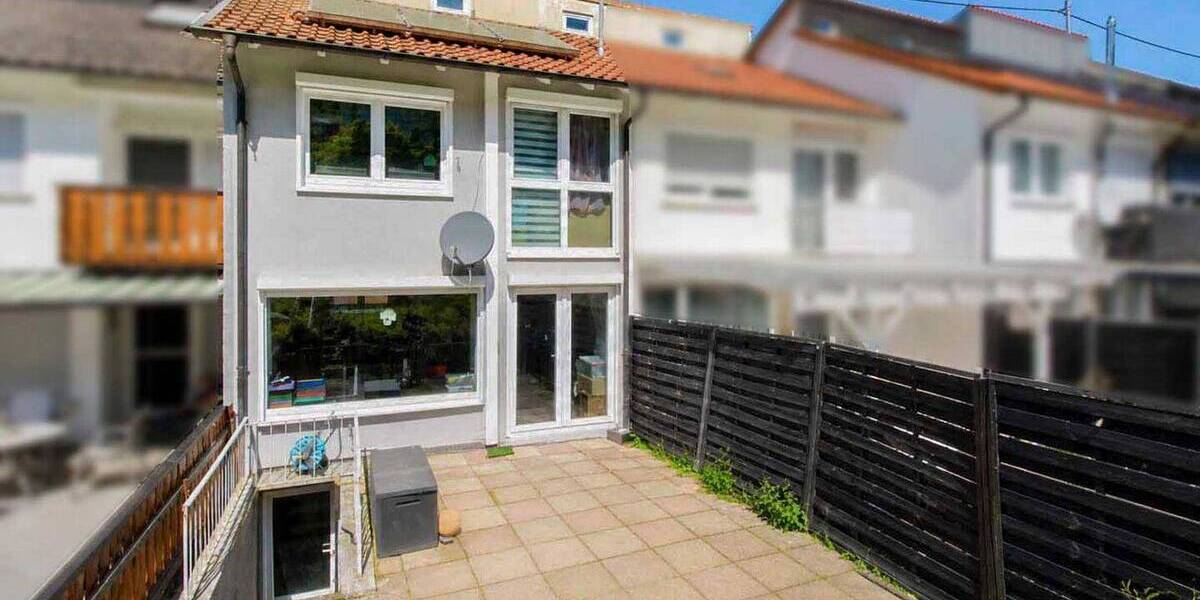 Reihenmittelhaus Geislingen an der Steige Geislingen - 4 Zimmer, 95 m&sup2;, 299.000&euro; | Angebot:26542850