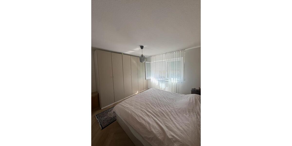 Etagenwohnung Neu-Ulm Burlafingen - 3.5 Zimmer, 82 m&sup2;, 1.590&euro; | Angebot:26267720