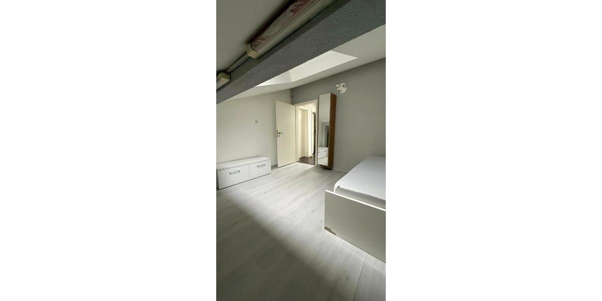 Maisonettenwohnung Ulm Obertalfingen - 4 Zimmer, 135 m&sup2;, 650&euro; | Angebot:24793825