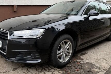 Audi A4 125.000 km 16.990 &euro; Neu-Ulm (Pfuhl) 89233