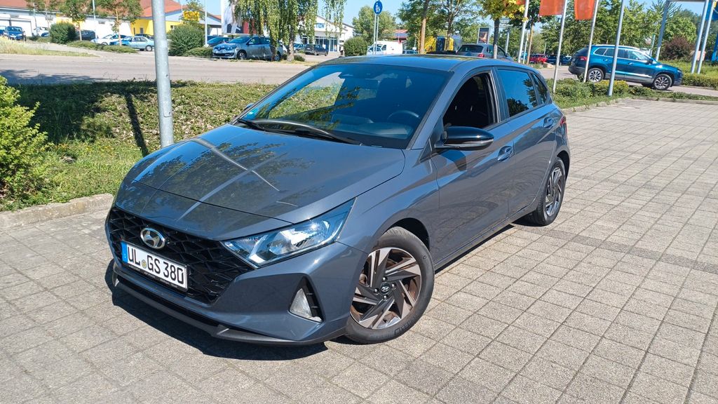 Hyundai i20 33.600 km 15.690 &euro; Langenau 89129