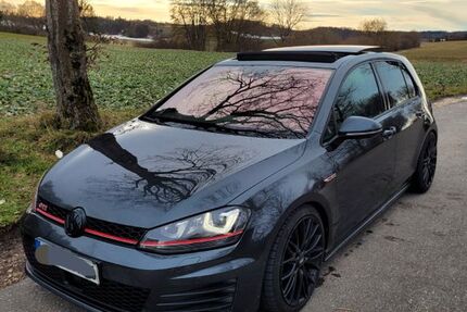 VW Golf 130.000 km 20.900 &euro; Laichingen 89150