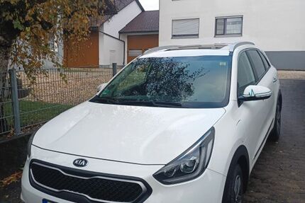 Kia Niro 59.400 km 16.400 € Ulm 89079