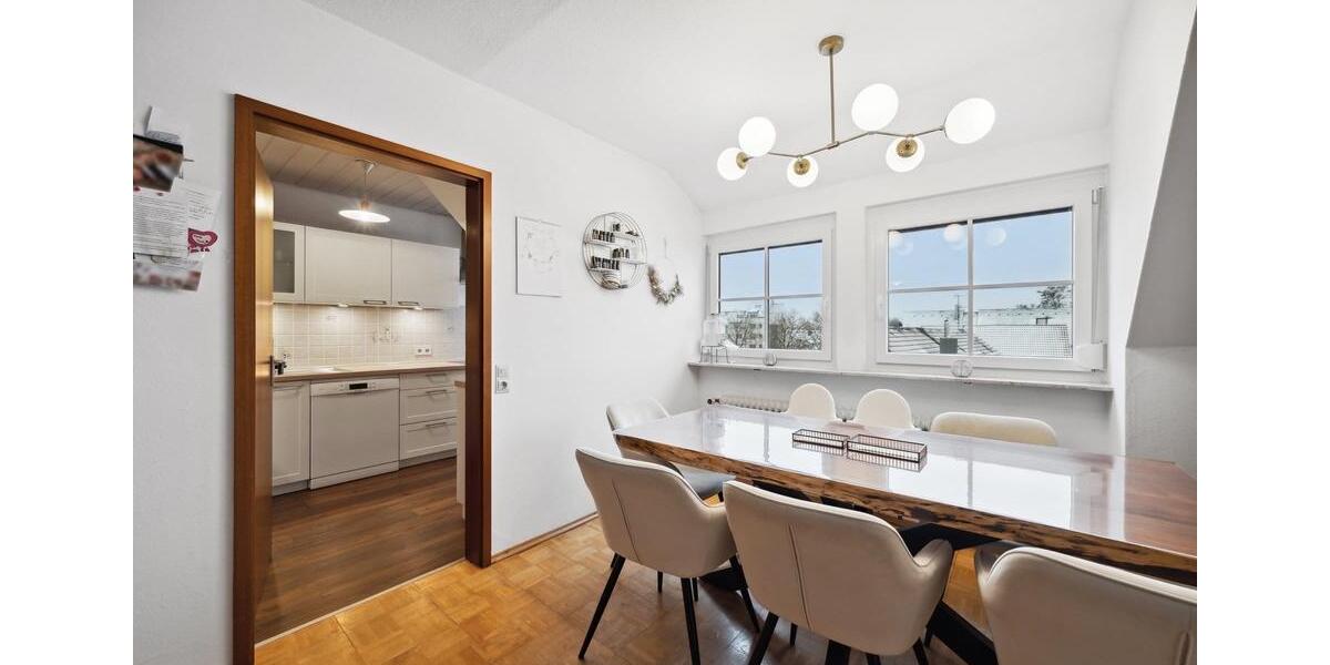 Wunderschöne helle Maisonette Wohnung in Langenau zimmer