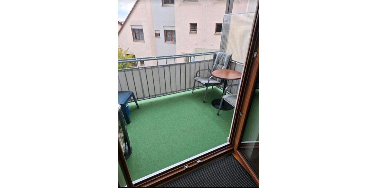 Sonnige und helle 3 Zi. Wohnung mit Südwest Balkon 3 zimmer