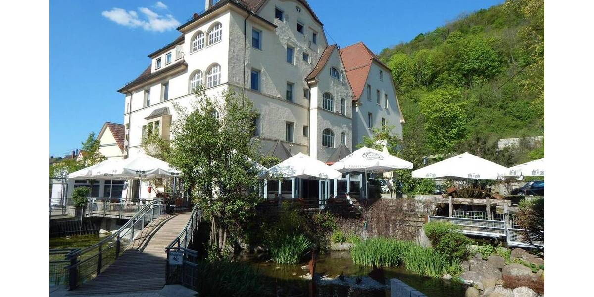 Außergewöhnliches Wohn-Geschäftshaus am schönsten Platz in Geislingen! 2 zimmer