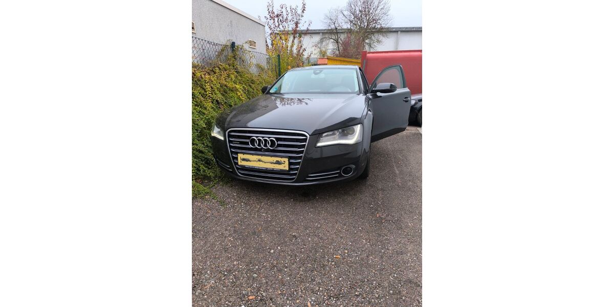 Audi A8 222.000 km 14.999 &euro; Neu Ulm 89231