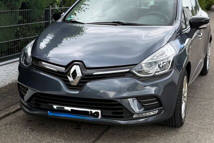 Renault Clio 91.000 km 7.850 &euro; Vöhringen 89269