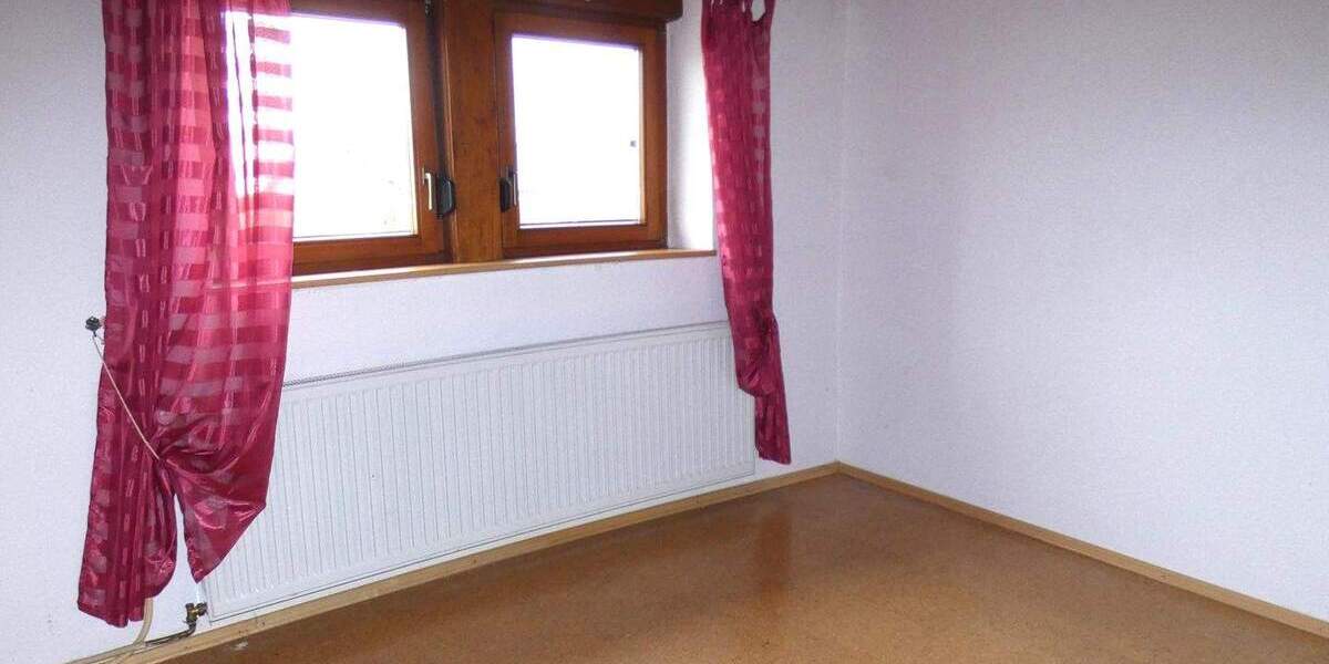 Mehrfamilienhaus, Wohnhaus Asselfingen - 8 Zimmer, 187 m&sup2;, 450.000&euro; | Angebot:23981342
