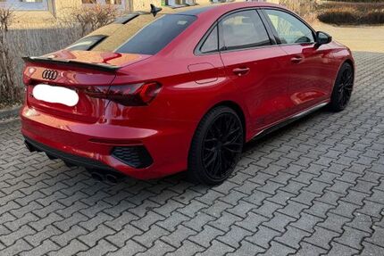 Audi S3 64.000 km 33.249 &euro; Geislingen An Der Steige 73312