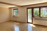 Neu-Ulm: Modernisiertes Mehrfamilienhaus (DHH) mit idyllischem Garten in Donau-Nähe - Mehrfamilienhaus, Wohnhaus Neu-Ulm / Offenhausen Offenhausen | Angebot:27082953