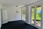 Gepflegte Gewerbeeinheit in Passivhaus und ruhiger Lage