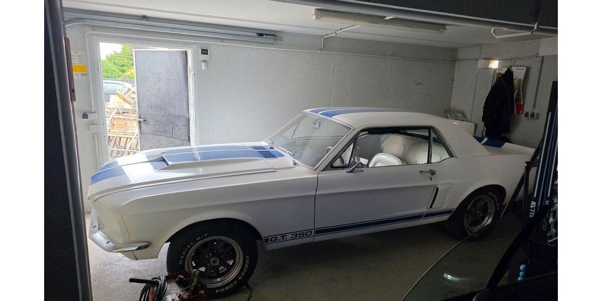 Ford Mustang 999.999 km 29.500 &euro; Günzburg 89312