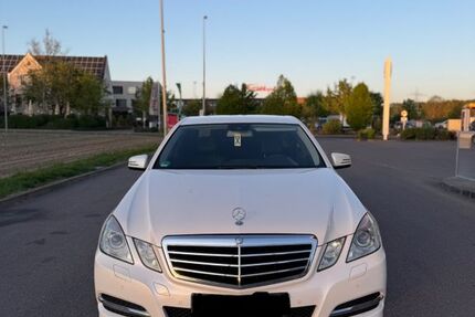 Mercedes-Benz E 220 244.000 km 9.400 &euro; Rettenbach 89364