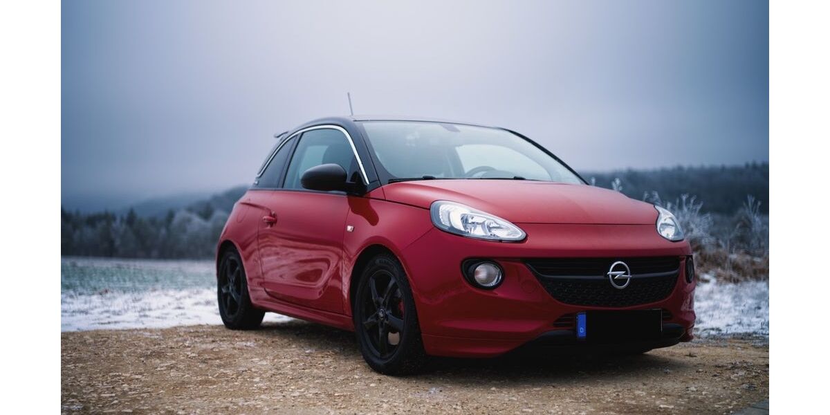 Opel Adam 107.000 km 8.100 &euro; Ulm 89075