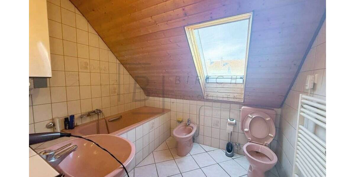 Mehrfamilienhaus, Wohnhaus Neu-Ulm Stadtmitte - 9 Zimmer, 260 m&sup2;, 1.040.000&euro; | Angebot:19953245