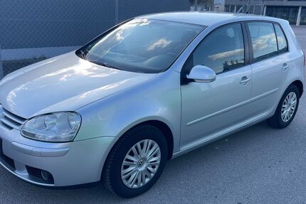 VW Golf 227.000 km 1.490 &euro; Offingen 89362