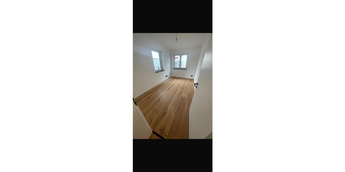 Erdgeschoßwohnung Vöhringen - 3 Zimmer, 86 m&sup2;, 1.150&euro; | Angebot:26323459