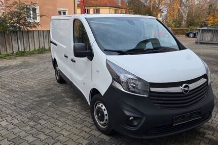 Opel Vivaro 139.326 km 9.600 &euro; Ulm 89077