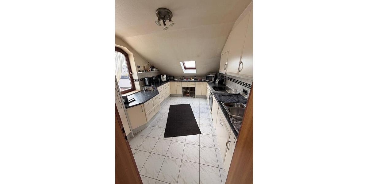 Dachgeschoßwohnung Ulm Obertalfingen - 4 Zimmer, 139 m&sup2;, 1.460&euro; | Angebot:26179690