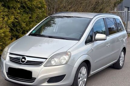 Opel Zafira 241.000 km 888 &euro; Erbach 89155