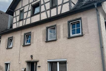 Haus Weidenstetten - 6 Zimmer, 150 m&sup2;, 187.000&euro; | Angebot:27102008